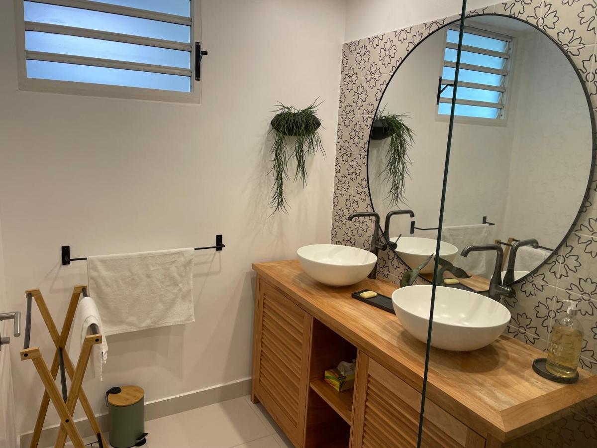 Face A La Mer Apartment Ле Госие Екстериор снимка